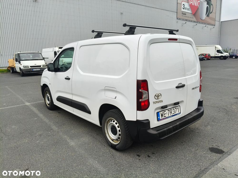 Toyota Proace City - 3