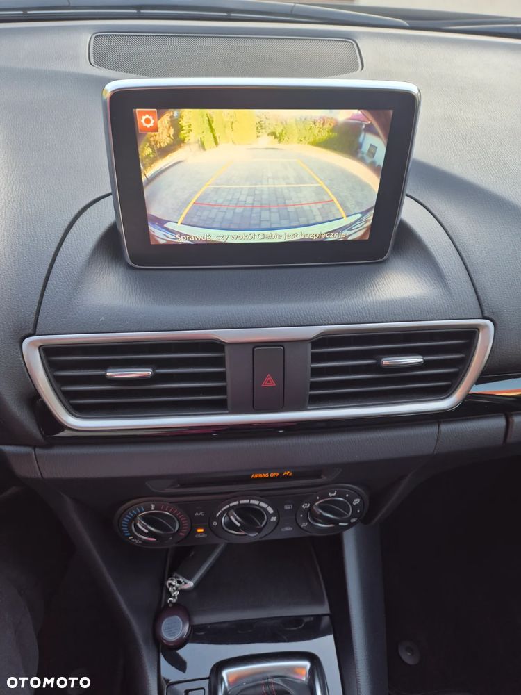 Mazda 3 - 6