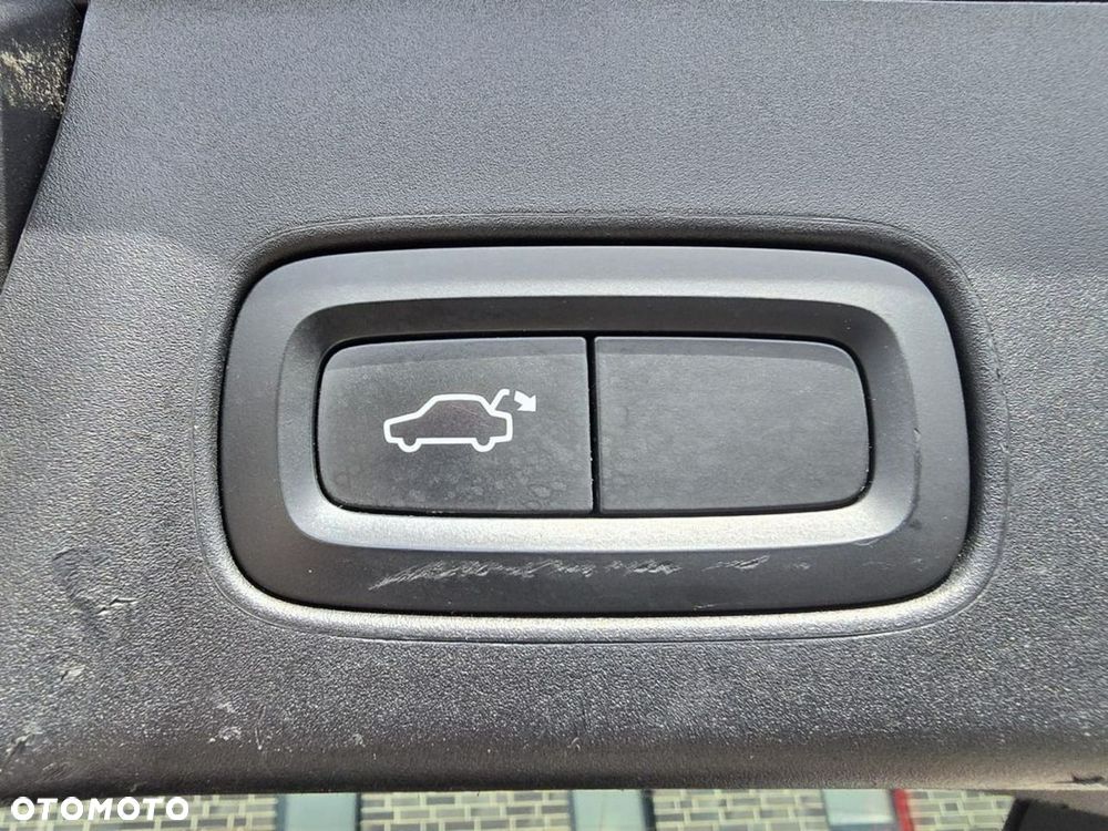 Volvo V90 Cross Country D4 AWD - 18