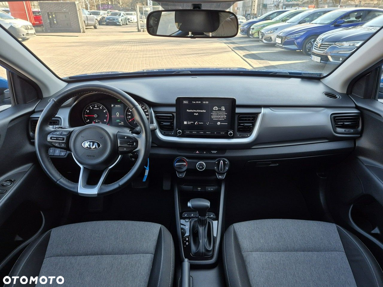 Kia Stonic - 15