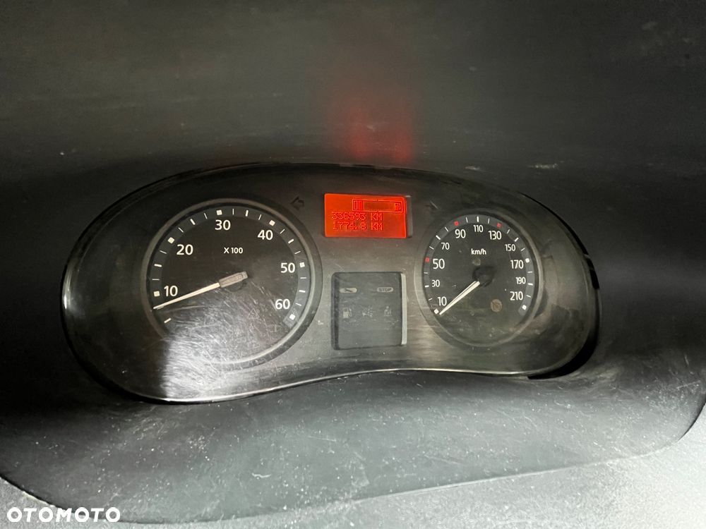 Renault Trafic - 5