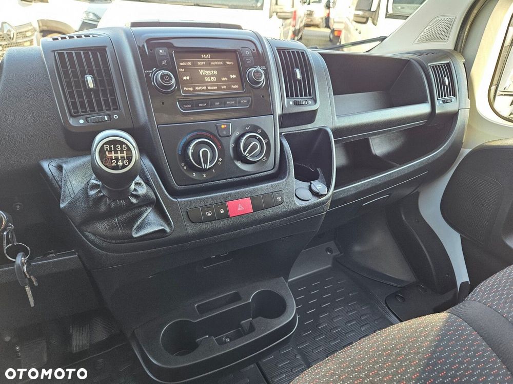 Peugeot boxer Kontener 8 ePAL *84900zł NETTO* 2.2 HDi/140KM - 26