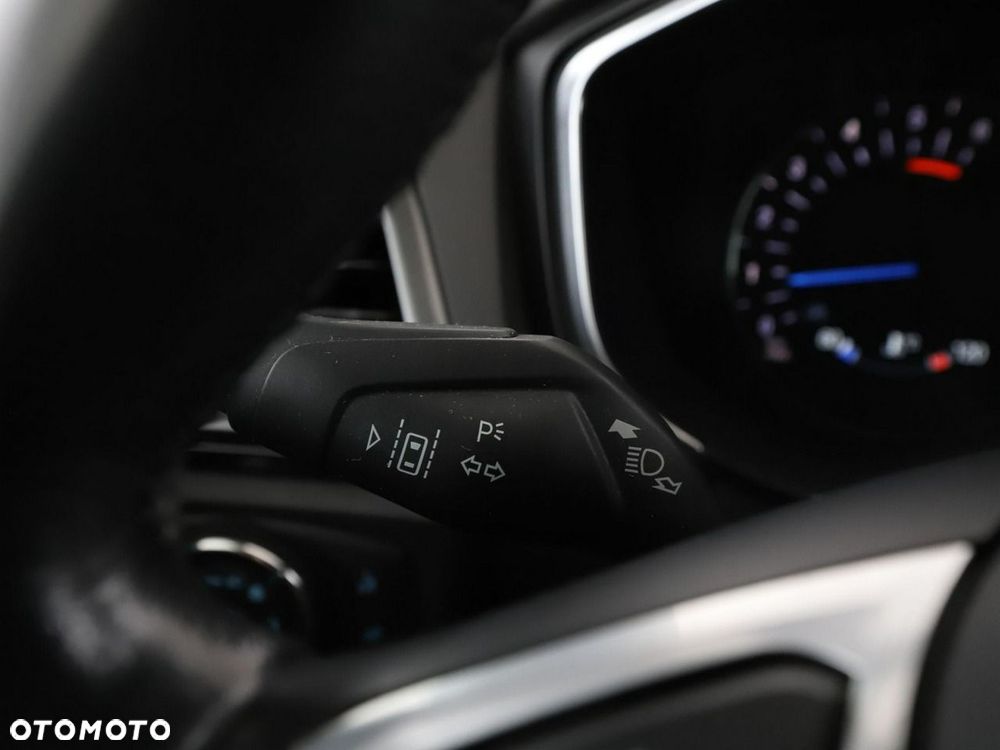 Ford Mondeo 2.0 EcoBlue Titanium - 35