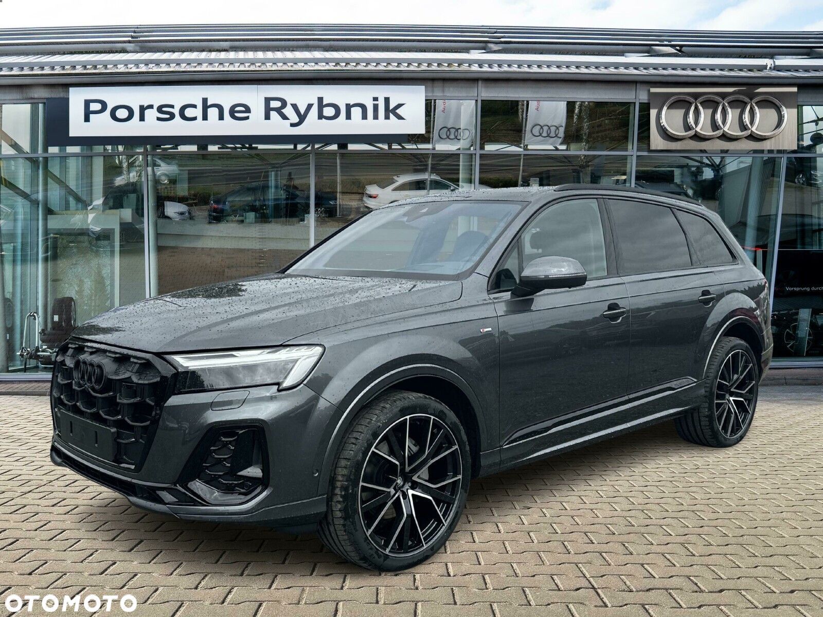Audi Q7 - 1