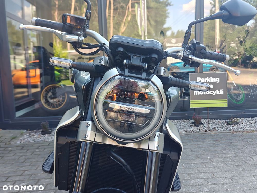 Honda CB - 4
