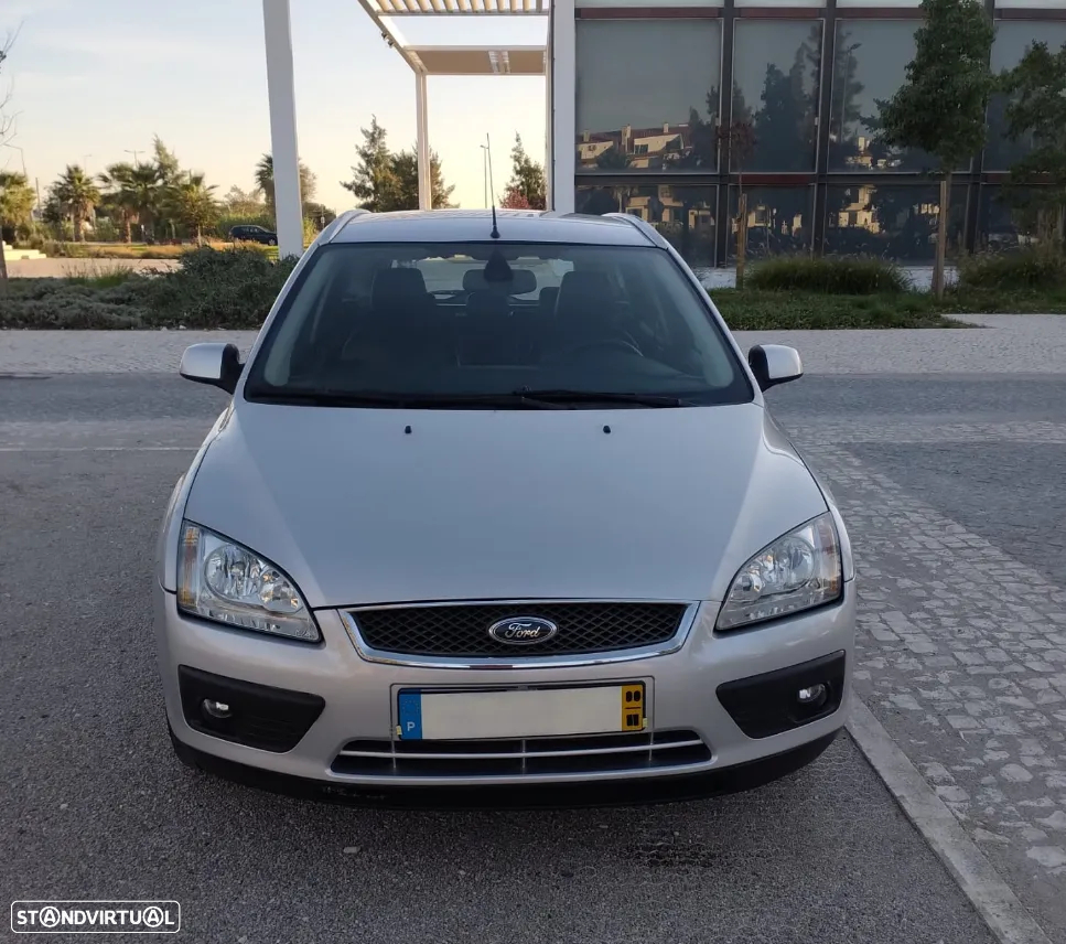 Ford Focus SW 1.6 TDCi Titanium 17 - 8
