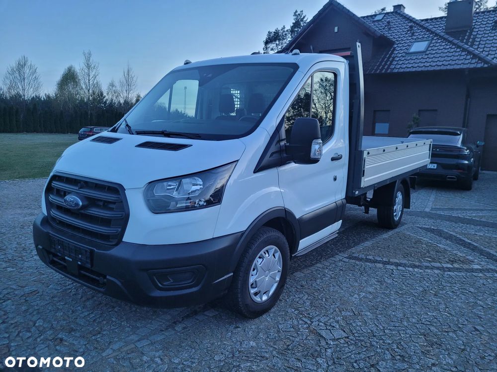Ford Transit - 1