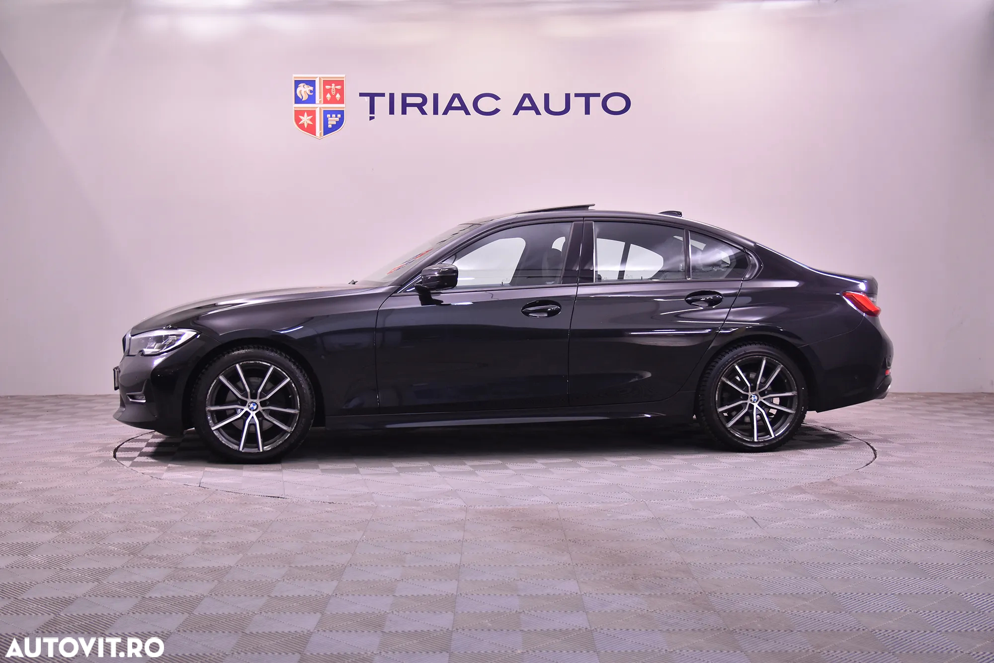 BMW Seria 3 320i AT - 2