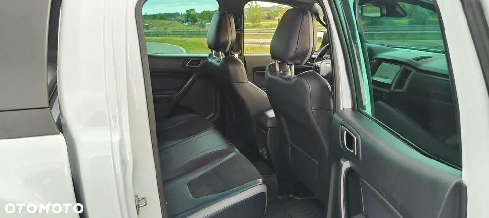 Ford Ranger Raptor - 32