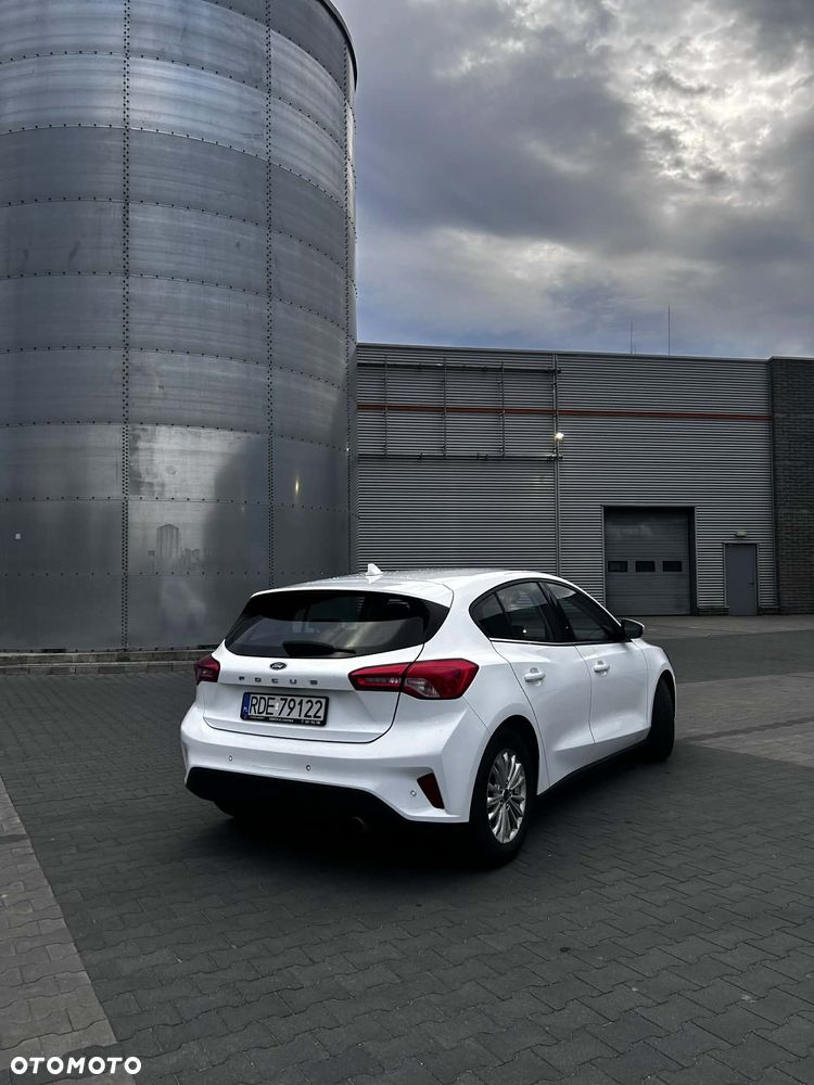 Ford Focus 1.5 EcoBlue Start-Stopp-System TITANIUM STYLE - 3