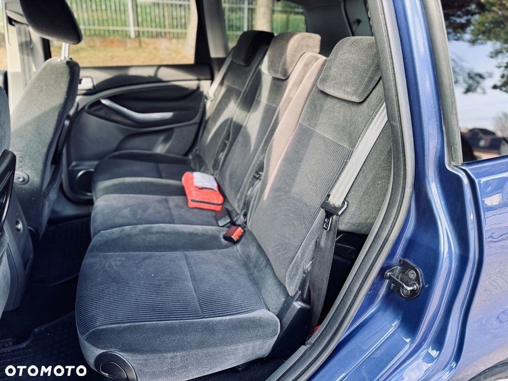 Ford Focus C-Max - 29