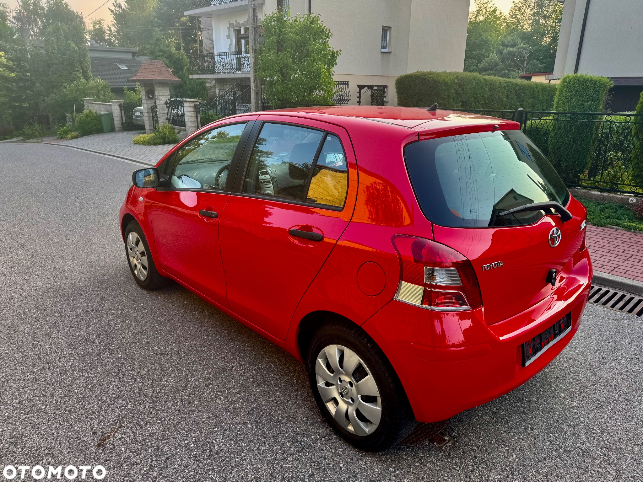 Toyota Yaris 1.0 Luna - 3