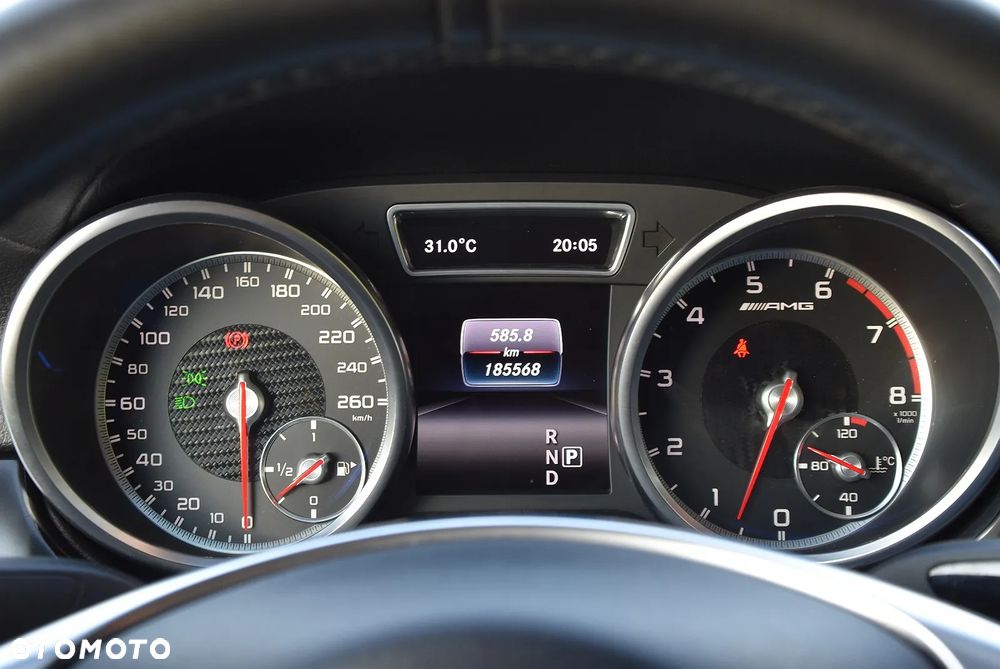 Mercedes-Benz GLE 450 AMG 4-Matic - 32