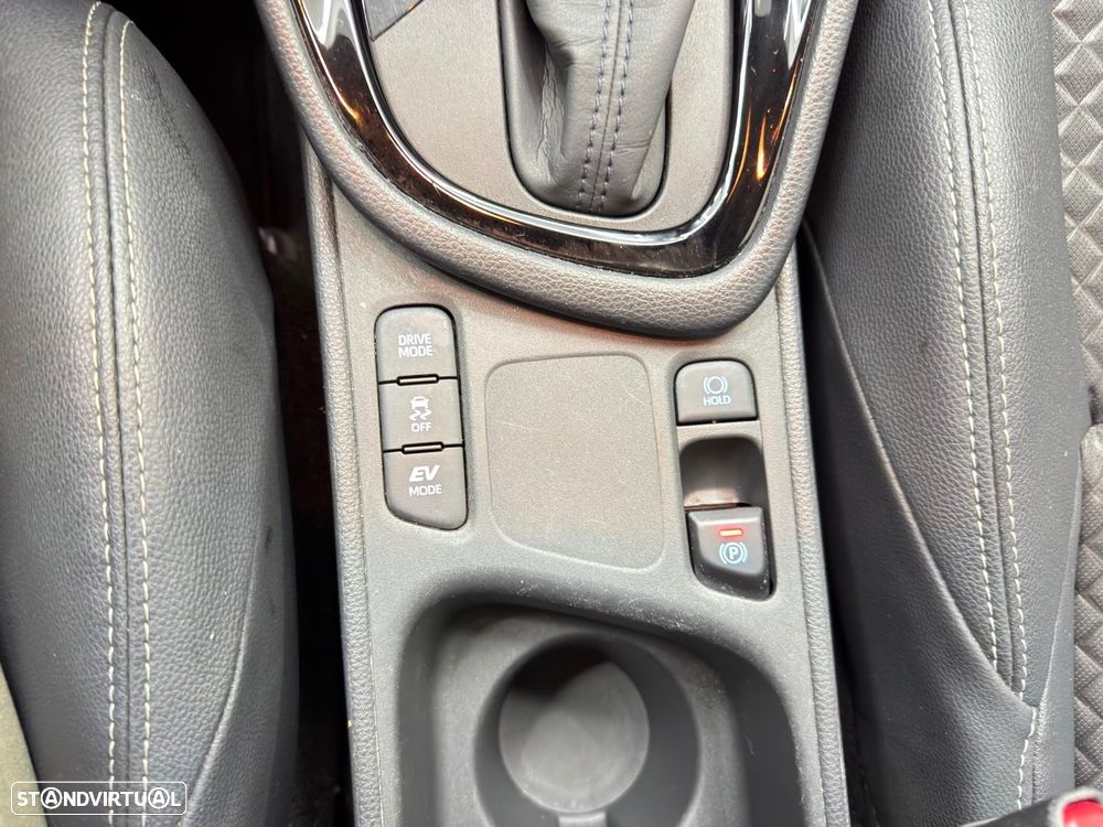 Toyota Yaris 1.5 HDF GR Sport - 39