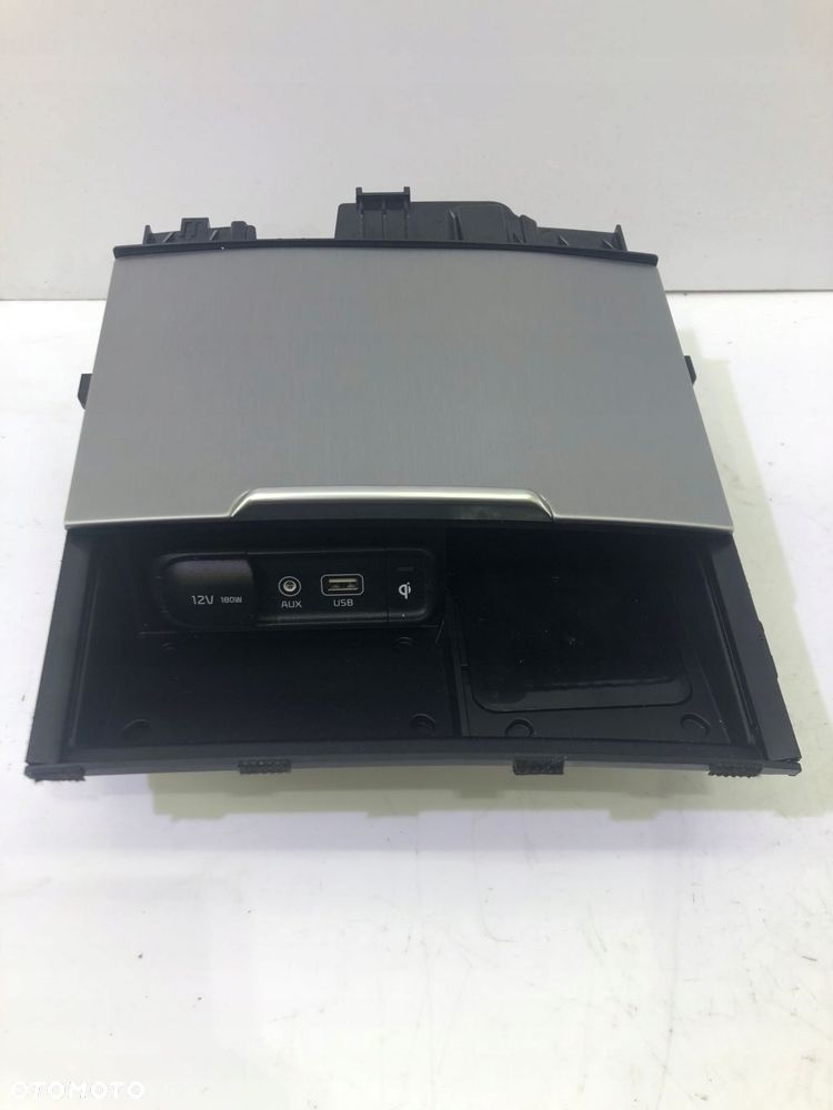 KIA STINGER ŁADOWARKA INDUKCYJNA USB AUX 84680-J5600 - 1
