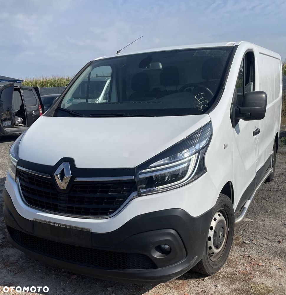 Renault Trafic - 1