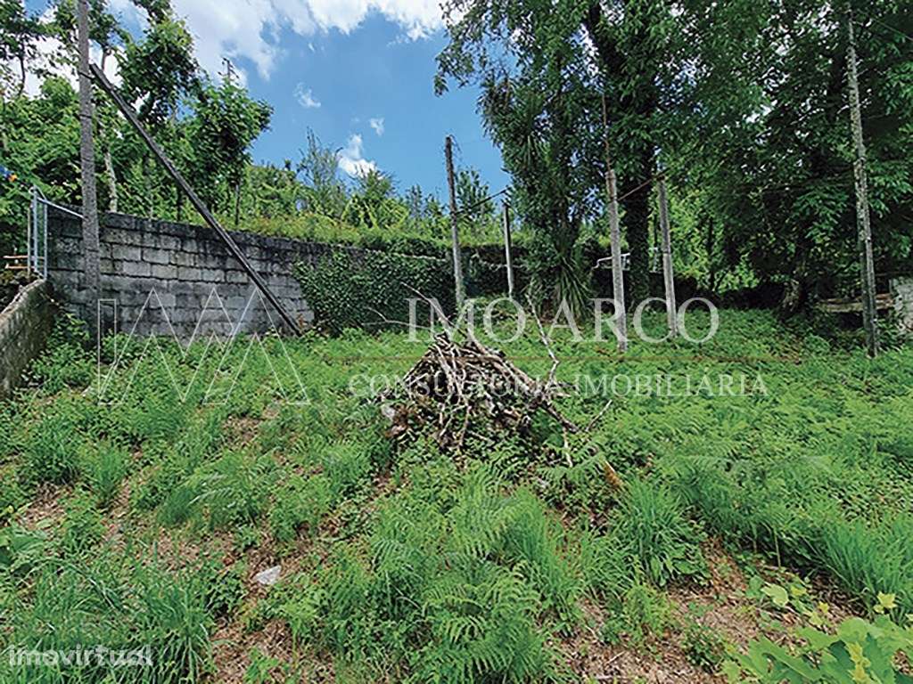 Moradia T2 para restauro - Grande imagem: 4/12