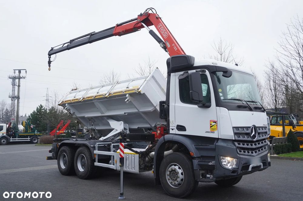 Mercedes-Benz Arocs 2636 6x4 / Wywrotka 2-stronna / HDS Fassi F135A.0.23 / Pilot / Rotator - 11
