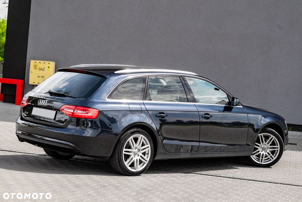 Audi A4 Avant 2.0 TDI DPF Attraction - 11