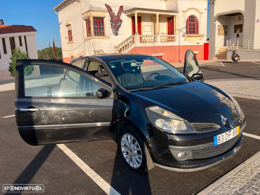 Renault Clio 1.5 dCi Dynamique - 3