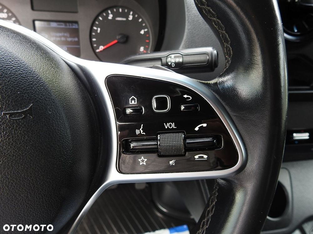 Mercedes-Benz SPRINTER FURGON BRYGADÓWKA  5 MIEJSC TEMPOMAT NAWIGACJA KLIMATYZACJA AUTOMAT   160KM - 29