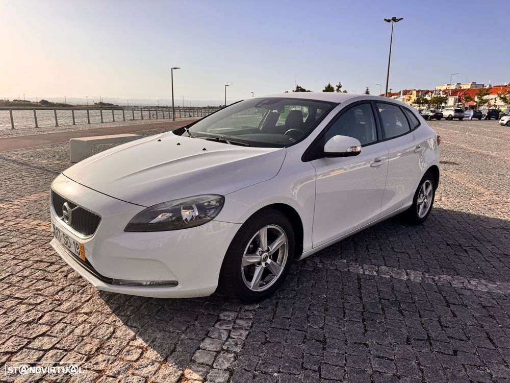 Volvo V40 2.0 D2 Kinetic Eco - 1