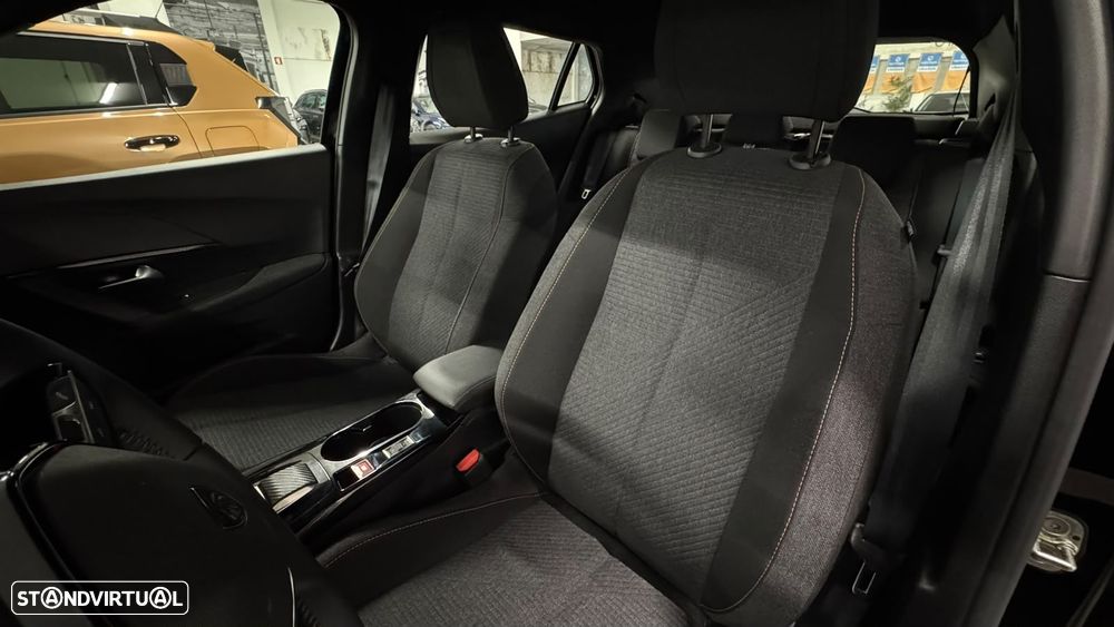 Peugeot 2008 - 14