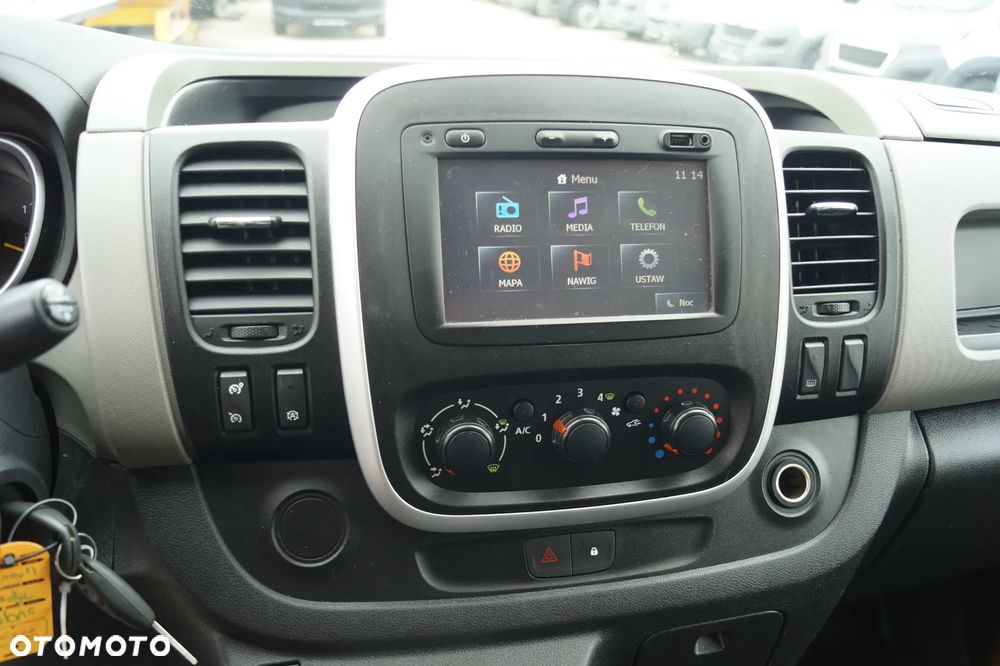 Renault Trafic - 23