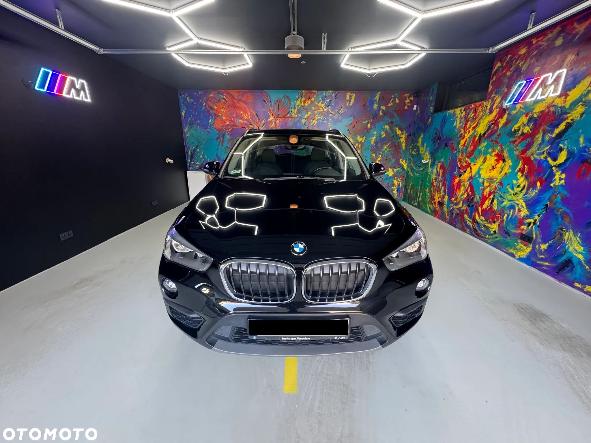 BMW X1 sDrive18i - 1