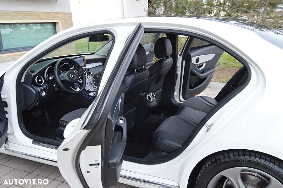 Mercedes-Benz C 220 (BlueTEC) d 7G-TRONIC - 24