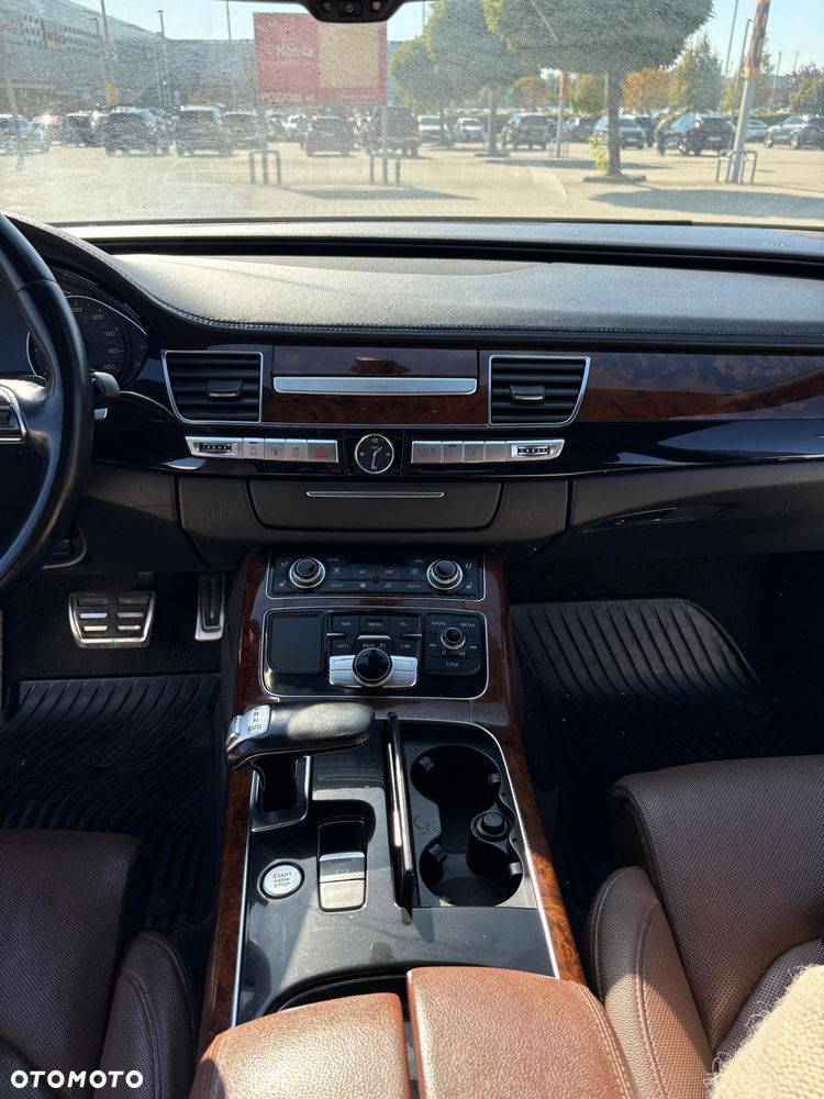 Audi A8 4.0 TFSI L Quattro - 18
