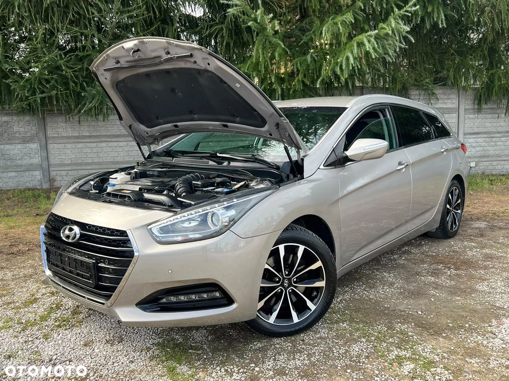 Hyundai i40 Kombi 1.7 CRDi Style - 11