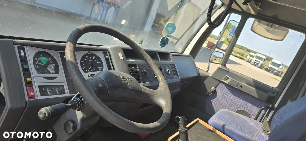 MAN L2000 - 8