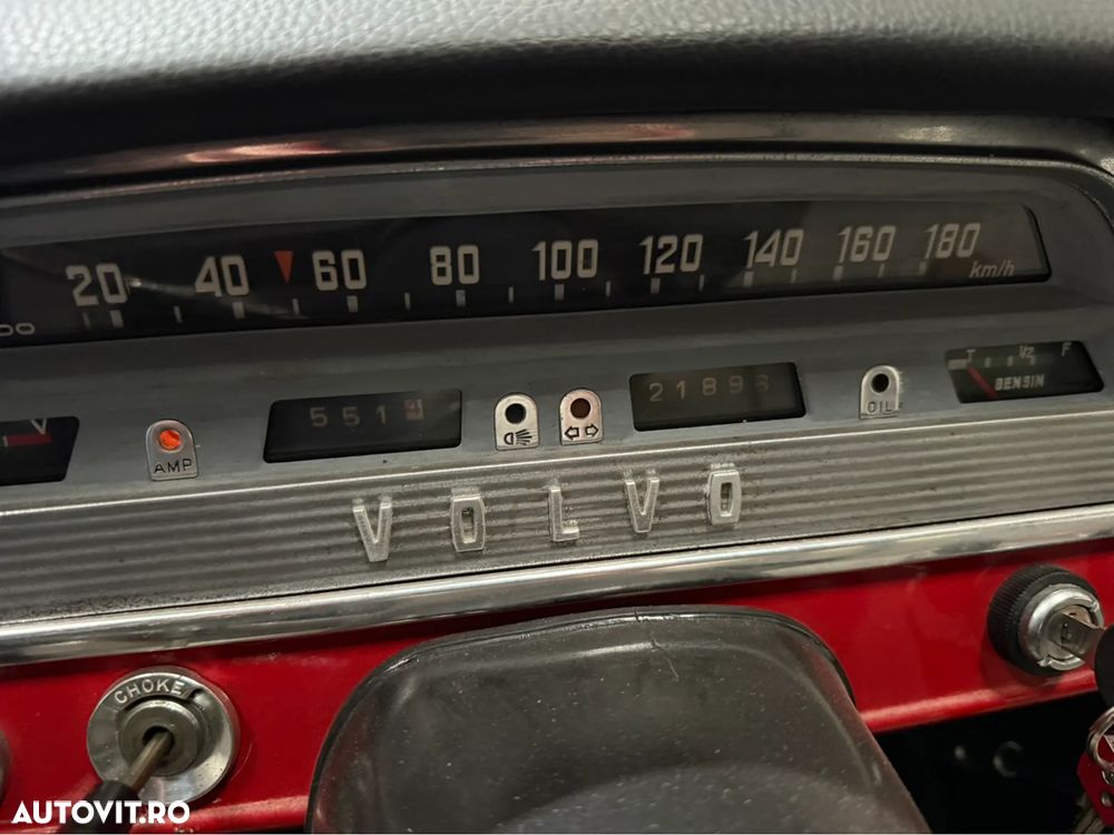 Volvo Amazon - 10