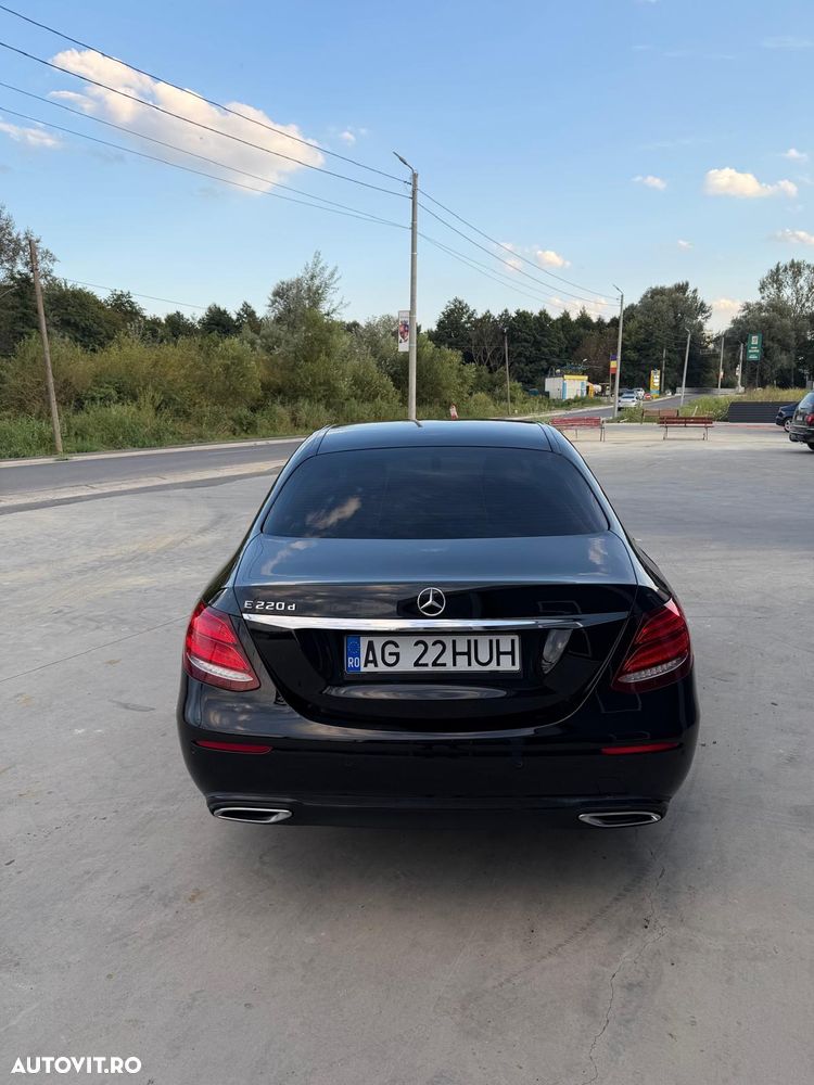 Mercedes-Benz E 220 d Aut. - 2