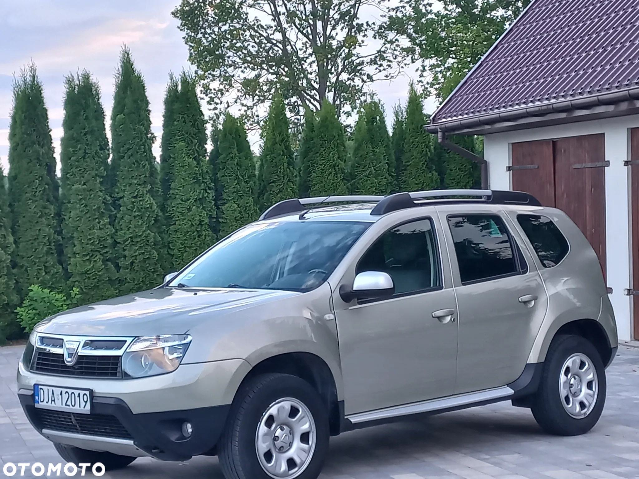 Dacia Duster 1.6 Laureate 4x4 - 12