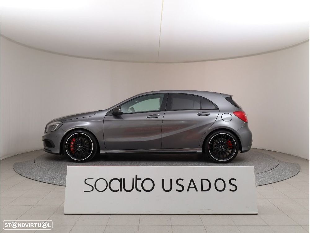 Mercedes-Benz A 45 AMG 4-Matic - 4