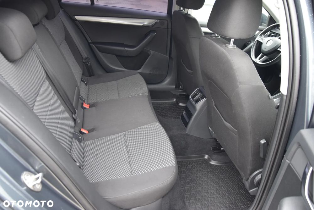 Skoda Octavia 2.0 TDI Ambition DSG EU6 - 19
