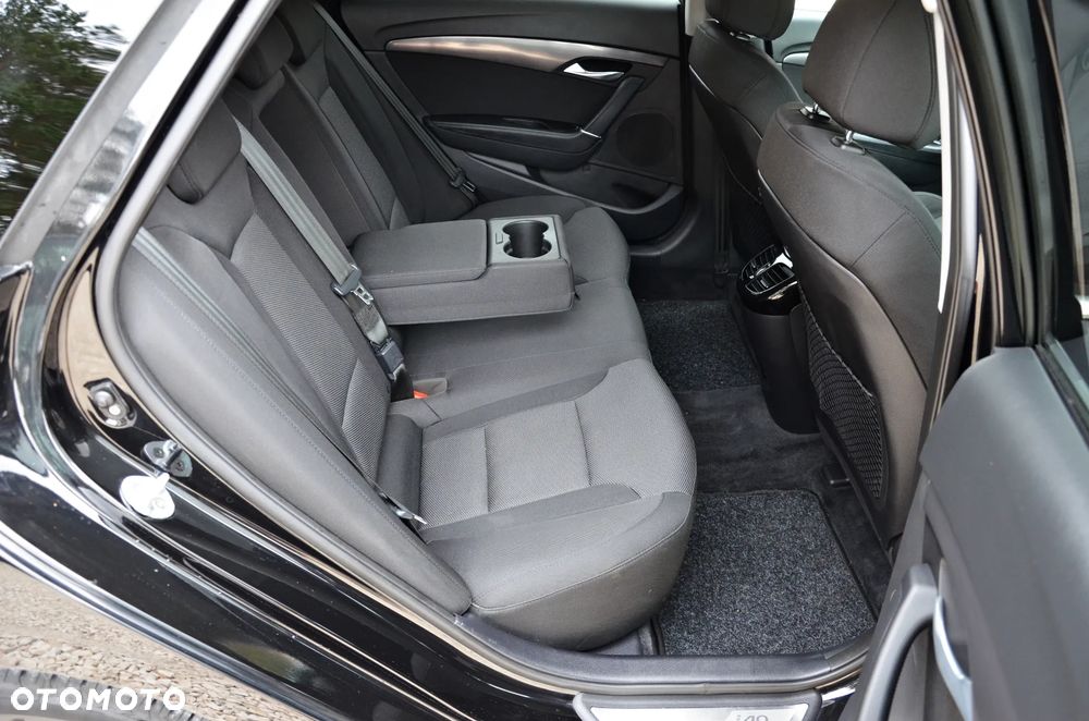 Hyundai i40 1.6 GDI BlueDrive Business - 34