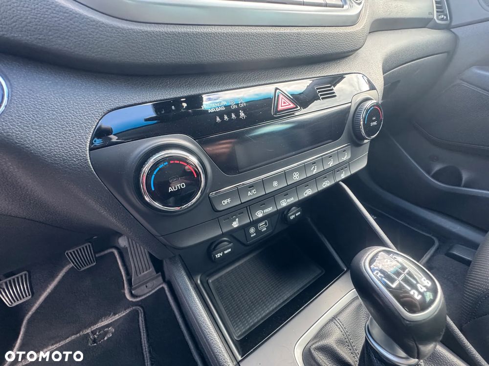 Hyundai Tucson 1.6 GDi 2WD Premium - 29