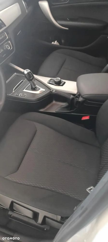 BMW Seria 1 118i - 7