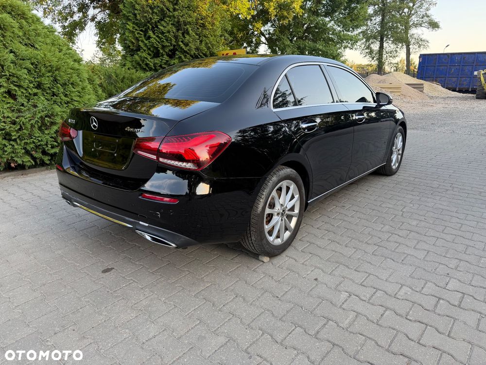 Mercedes-Benz Klasa A 220 4Matic 7G-DCT - 4