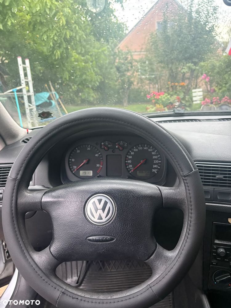 Volkswagen Golf 1.9 TDI Basis - 7