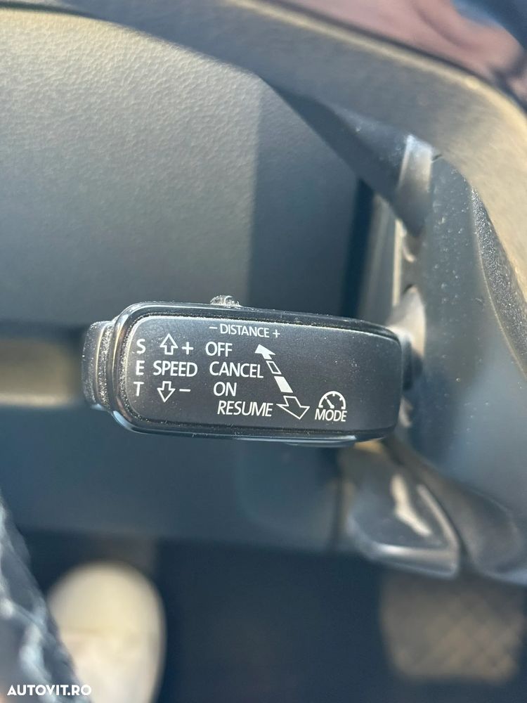 Skoda Octavia 1.6 TDI DPF DSG Ambiente - 18