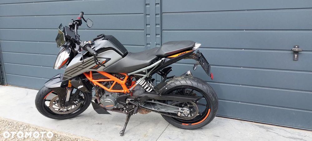 KTM Duke 125 - 4