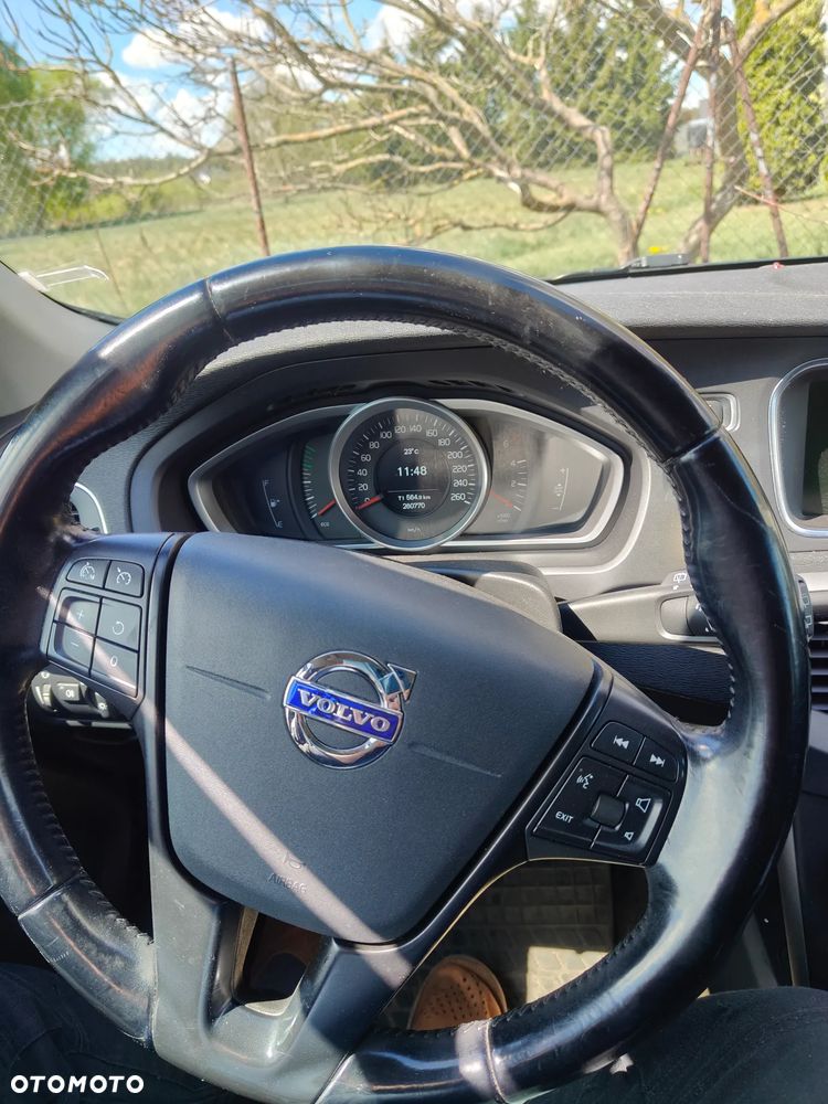 Volvo V40 D2 Kinetic - 14