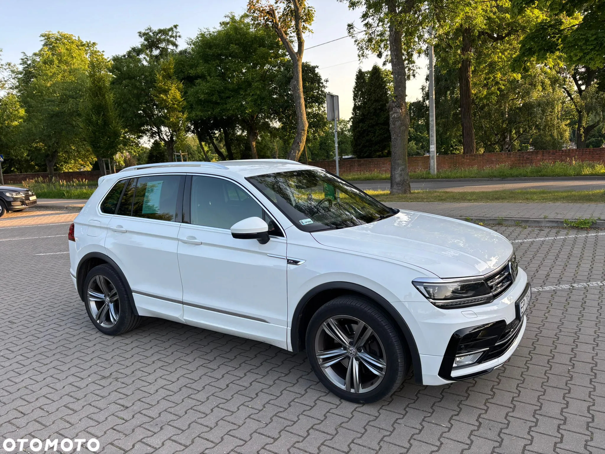 Volkswagen Tiguan - 15