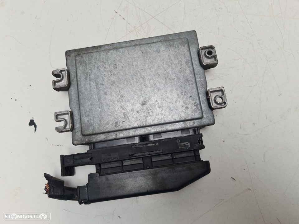 RENAULT CLIO II / 2 1.4 2003 | CENTRALINA SIEMENS | Ref: S110140000 A - 8200298164 - 8200298162; - 3