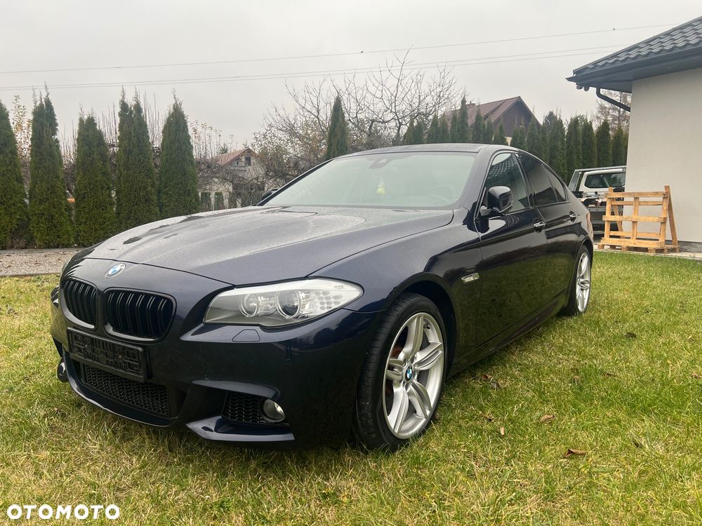 BMW Seria 5 528i xDrive Sport-Aut - 2