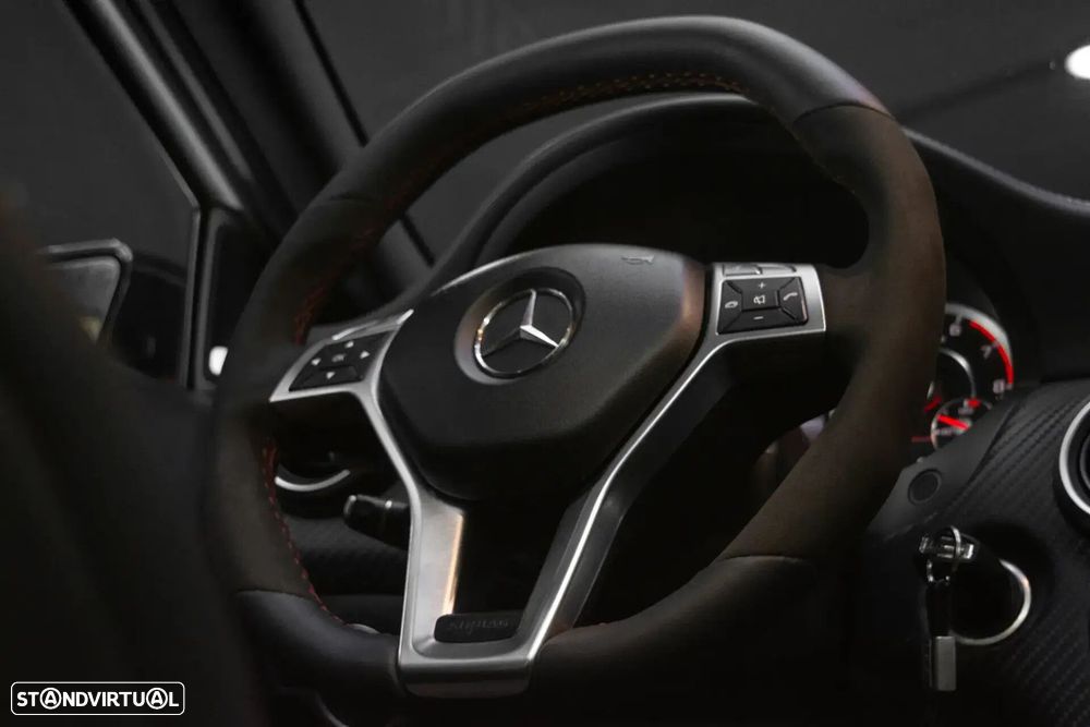 Mercedes-Benz A 45 AMG 4Matic Speedshift 7G-DCT Edition 1 - 30